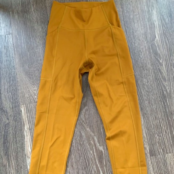 girlfriend collective Pants - Girlfriend Collective High-rise Pocket Legging